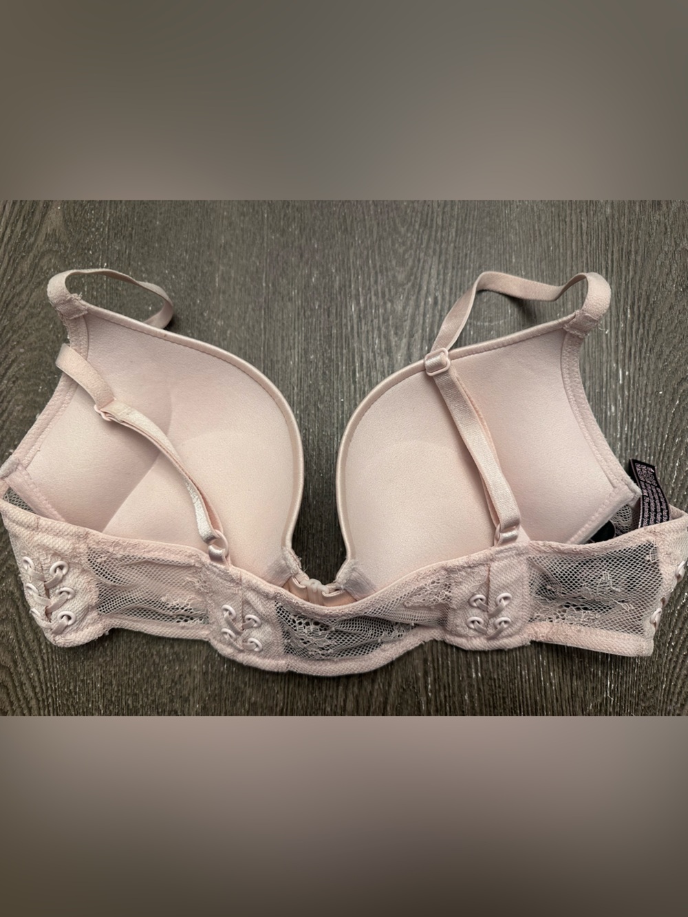 VICTORIAS SECRET CREAM FRONT CLOSURE EXTREME PUSH UP BRA - Size 34A SKU:102 - Picture 4 of 5